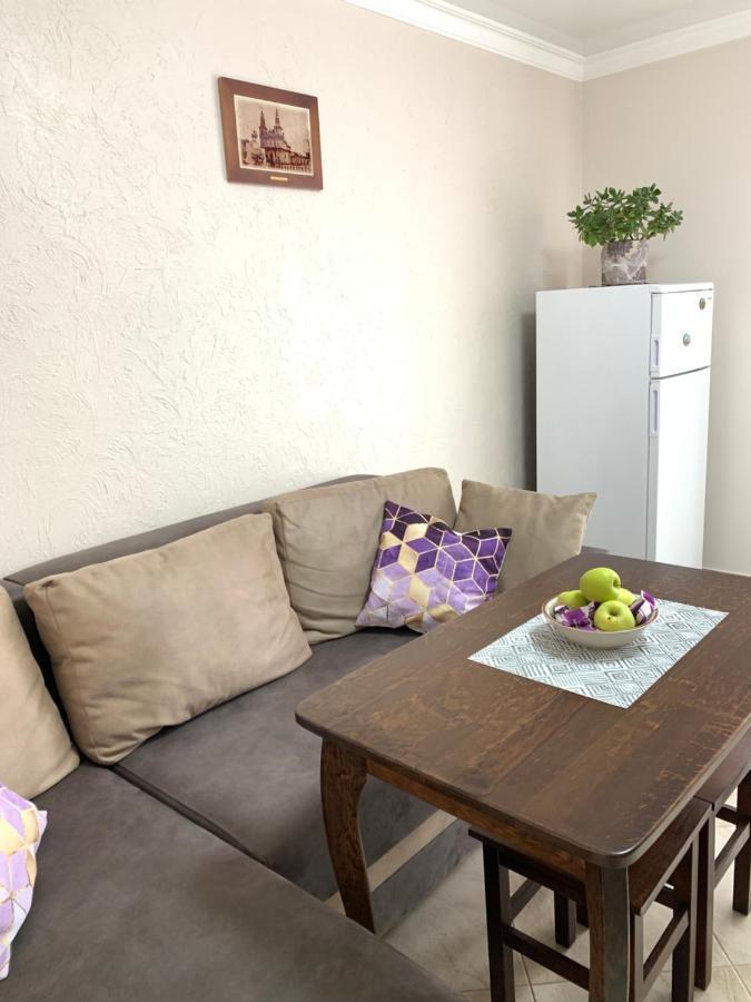 Центр. Поруч Парк Та Став Apartment Тернопил Екстериор снимка