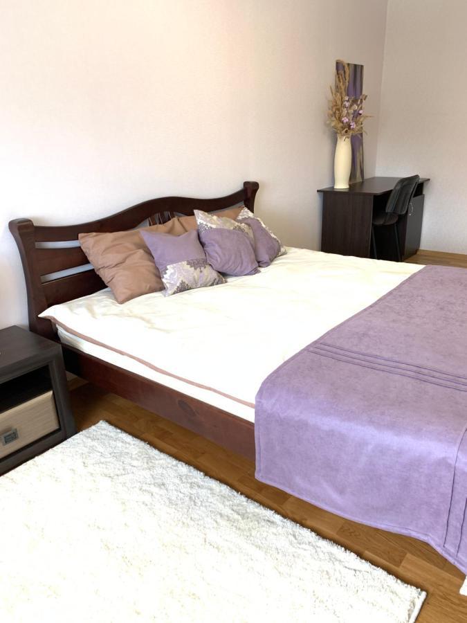 Центр. Поруч Парк Та Став Apartment Тернопил Екстериор снимка